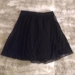 Kimchi blue black short lace skirt sz small